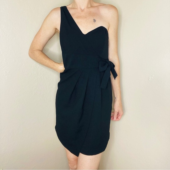 Club Monaco Black One Shoulder Mini Party Dress - Picture 6 of 7